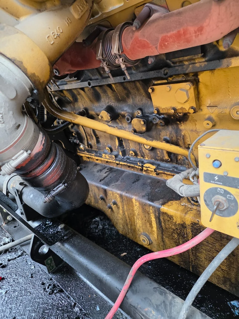 Generator engine and connections inside its enclosure